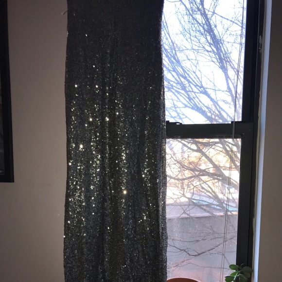 Evening gown - Picture 8 of 16